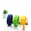 Flüssigsilikonkautschuk-Armband LSR-Injektionsarmband